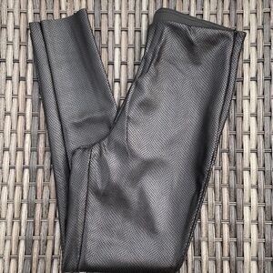 T TAHARI faux leather snakeskin pants